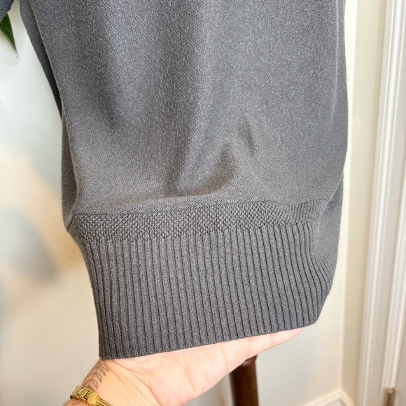 LULULEMON Be At Ease Poncho in Graphite Grey One Size - Picture 4 of 14